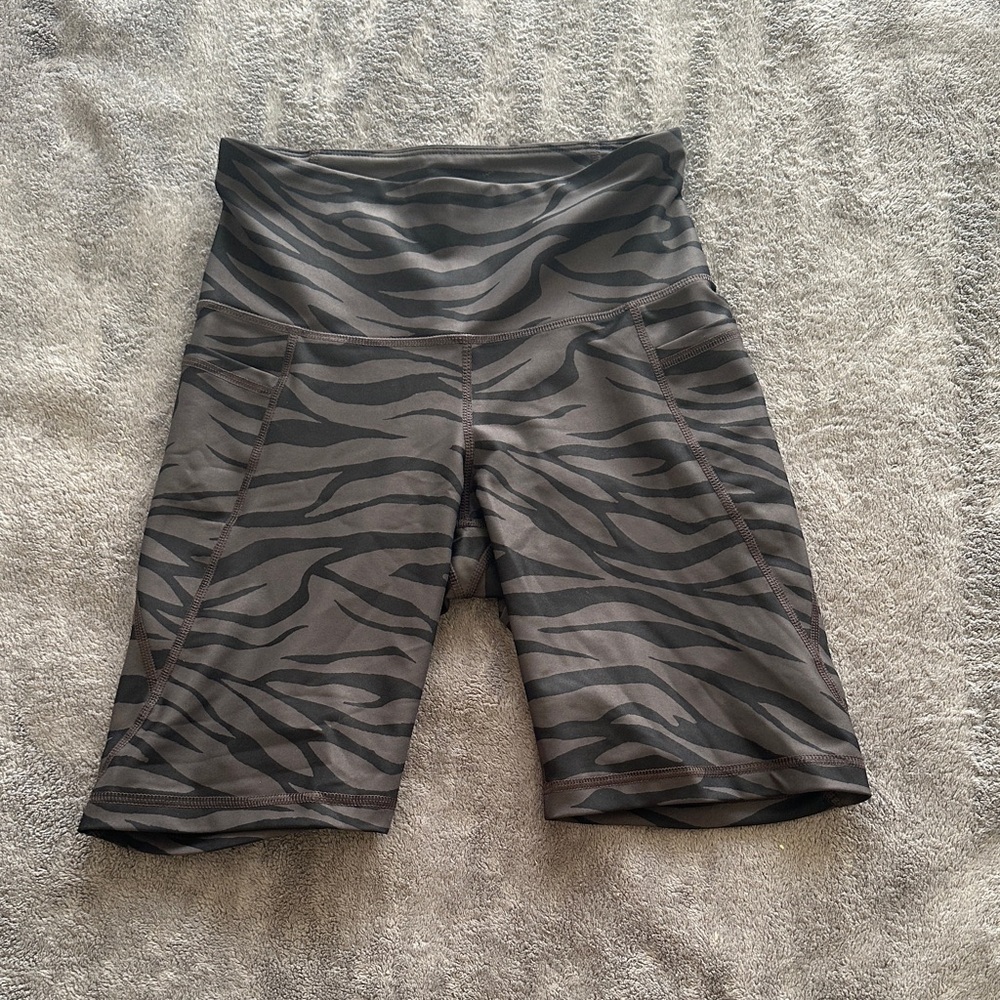 Old Navy Zebra Pattern Bike Shorts - Black and Gray